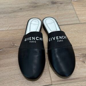 Women's Givenchy Black Slip-On Mules